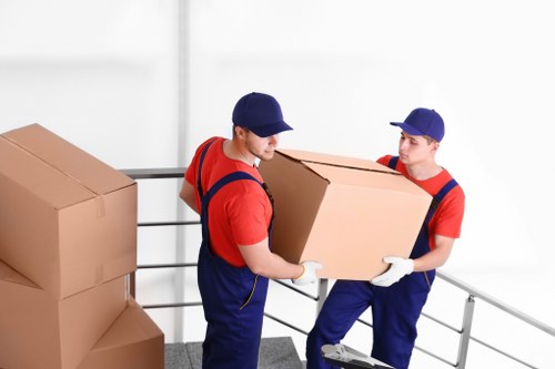 Professional packing and unpacking support for Fulham homes and flats