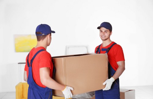 Truck hire service for apartment and house moves in Fulham