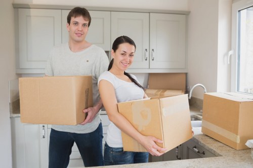 Furniture loading and transport service in Fulham